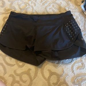 LULULEMON reflection size 6.